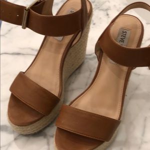 Hardly worn Steve Madden wedges